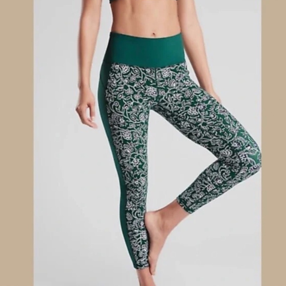 Athleta Affirmation Kamal Green and White Floral Leggings Size XXS Like New